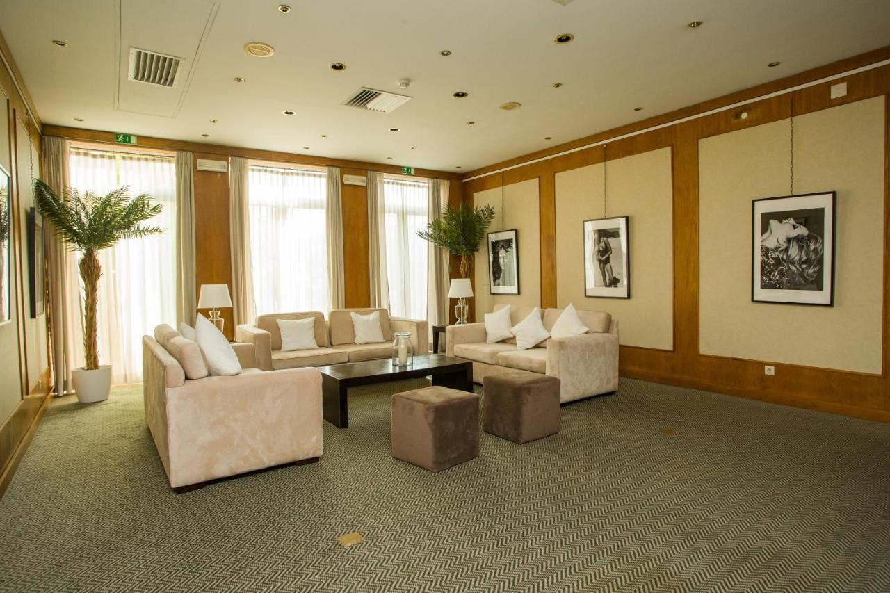 Hotel Inglaterra - Charme & Boutique เอสตอริล ภายนอก รูปภาพ