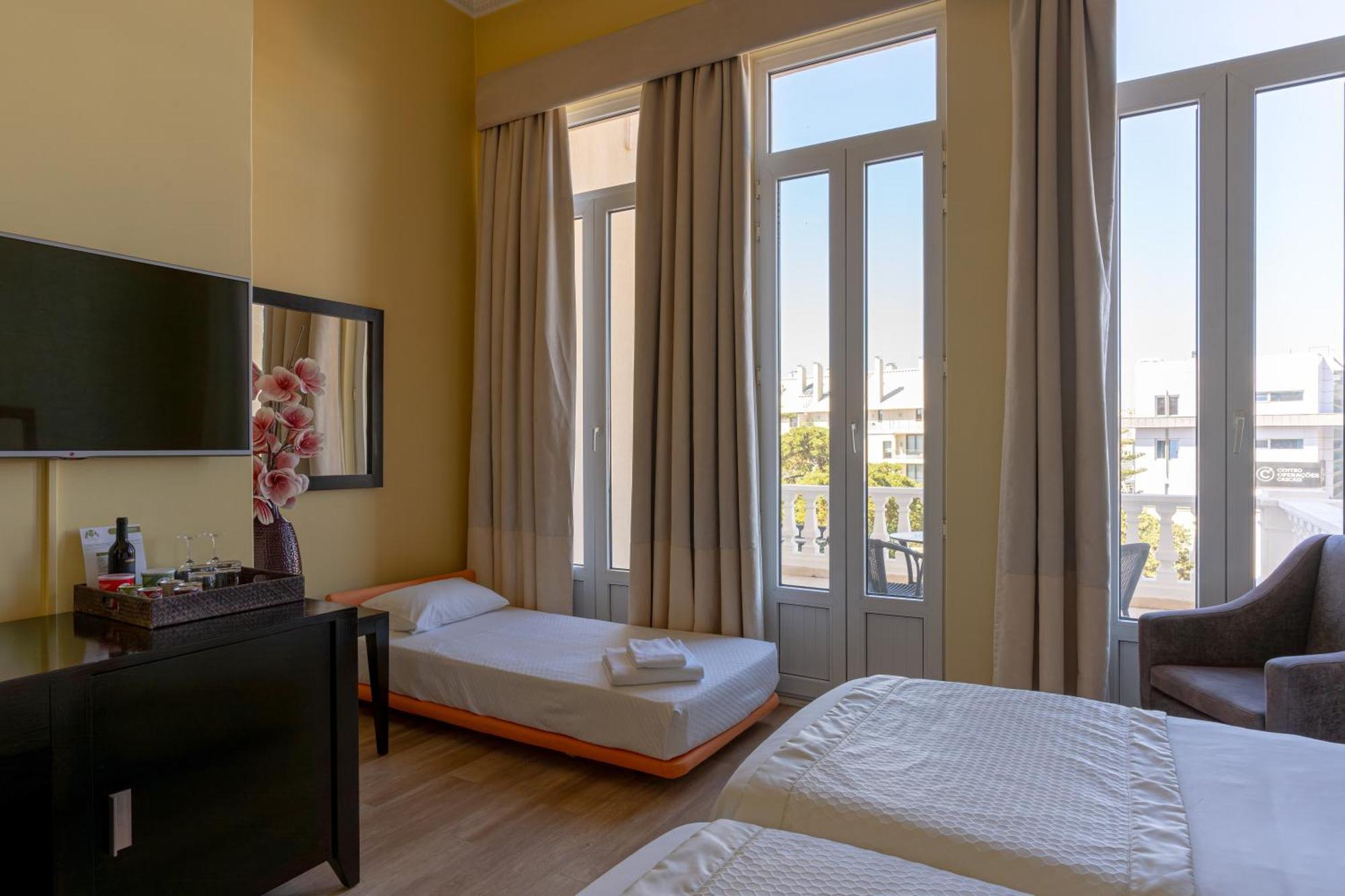 Hotel Inglaterra - Charme & Boutique เอสตอริล ภายนอก รูปภาพ