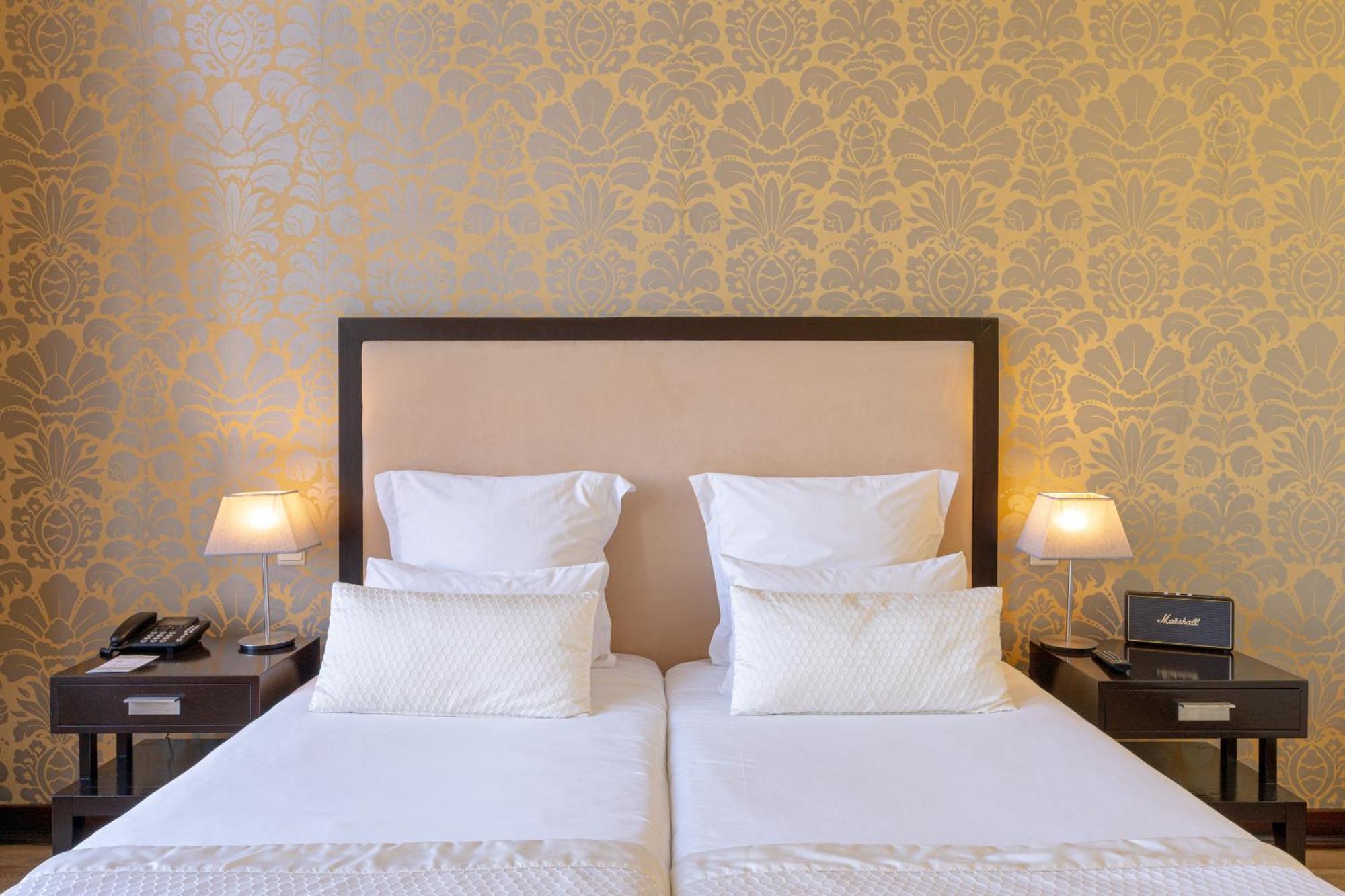 Hotel Inglaterra - Charme & Boutique เอสตอริล ภายนอก รูปภาพ